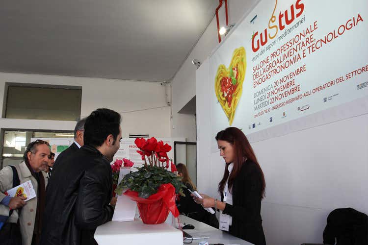 (Gustus) (Gustus)