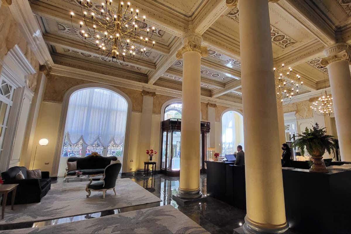 Grand Hotel et Des Palmes, lusso e storia nel cuore di Palermo