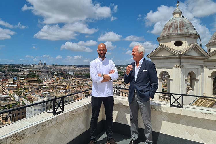 L'Hassler - Gusto, panorama, romanticismoLe serate d’agosto sui tetti di Roma