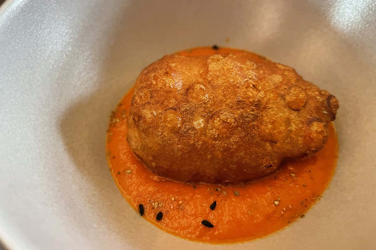 Panzanella, mozzarella di bufala e germogli Cena fra le stelle e colazione da re: succede da Imàgo e Hassler Bistrot