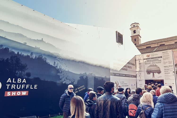 Chiude la Fiera del Tartufo bianco di Alba Chiude la Fiera del Tartufo bianco di Alba