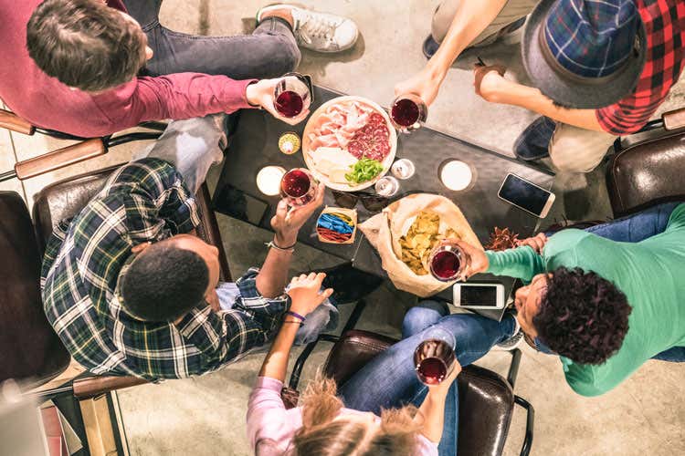 Una sentenza sugli Home Restaurant fa ancora discutere («Home Restaurant senza Scia» Ma Fipe smentisce: Regole precise)