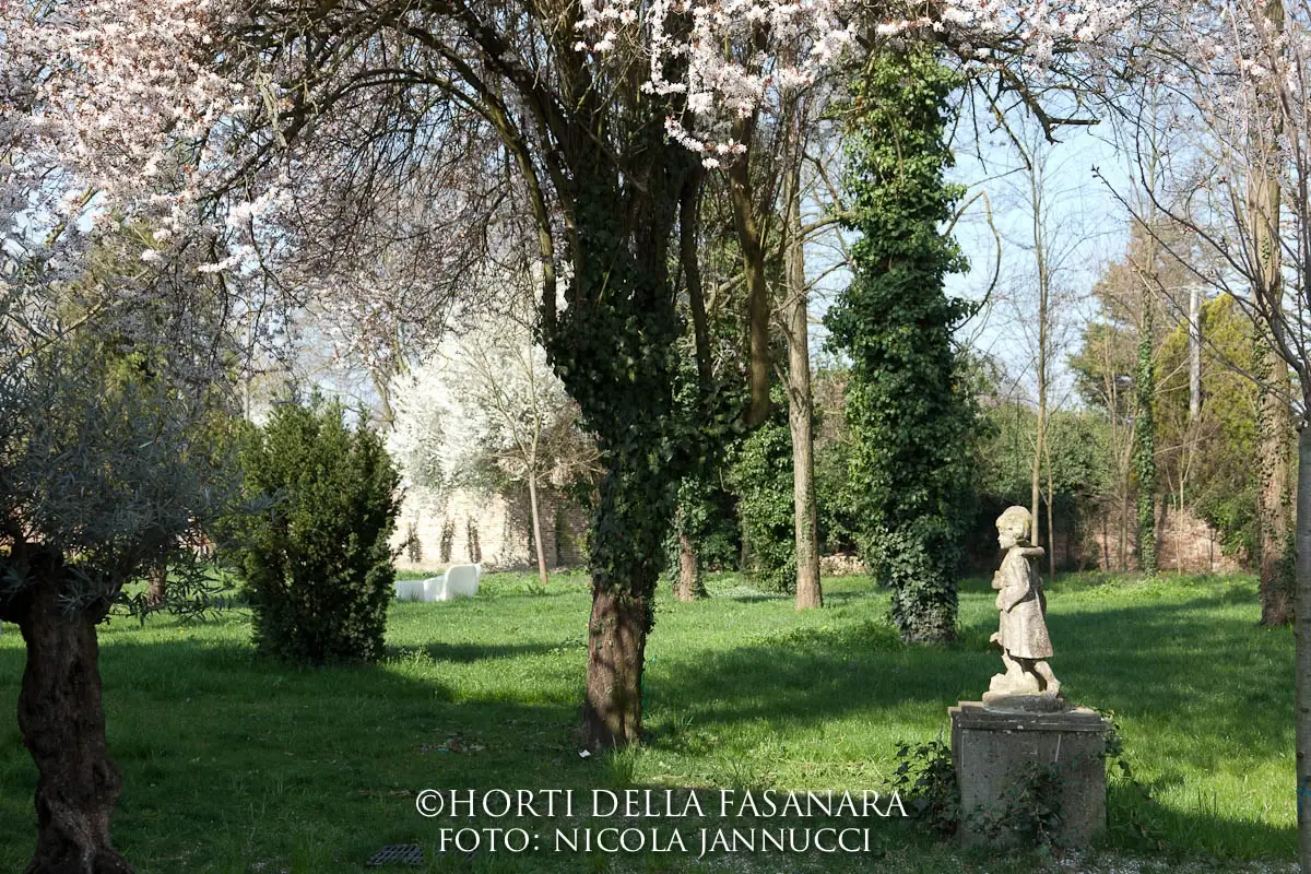 Cerchi la campagna in citt&agrave;? A Ferrara soggiorna a Villa Horti della Fasanara