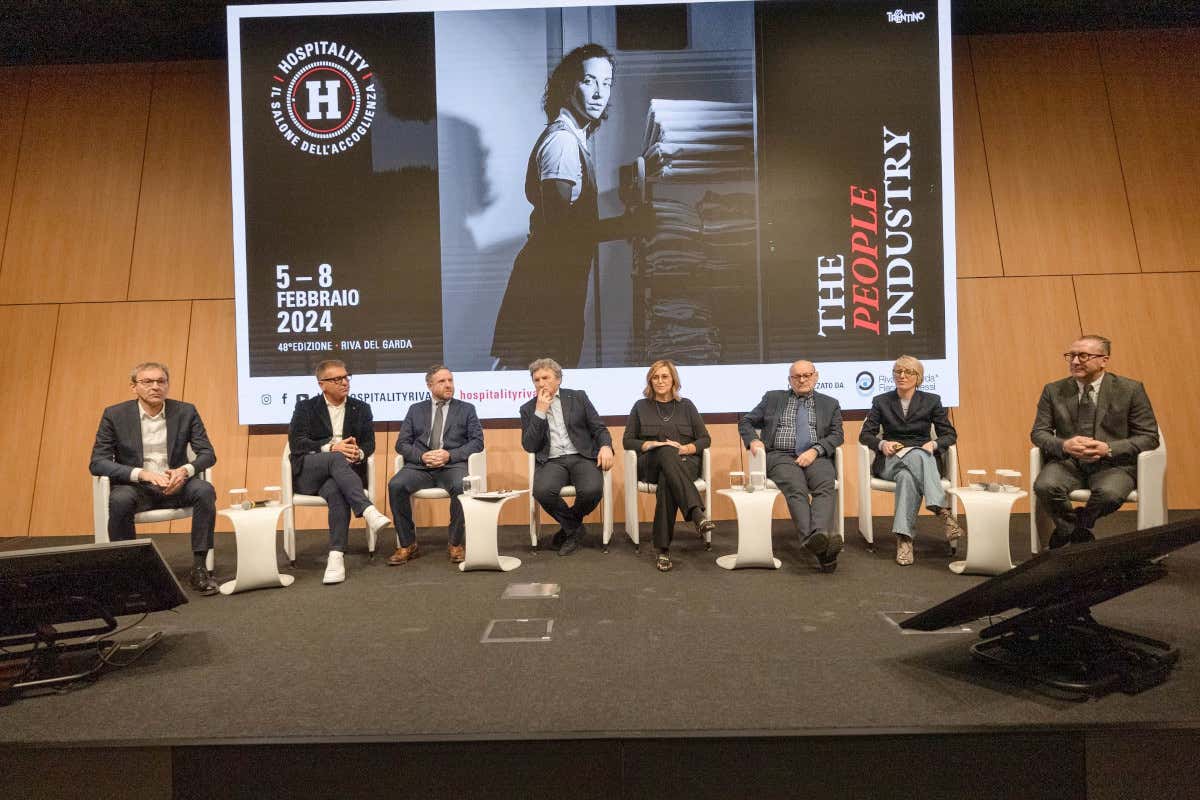 Hospitality 2024: innovazione, tendenze e formazione per l'accoglienza