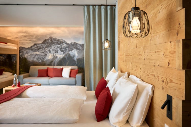 Novità all'Hotel Bella Vista di Trafoi: piscina con vista e un nuovo bed and breakfast