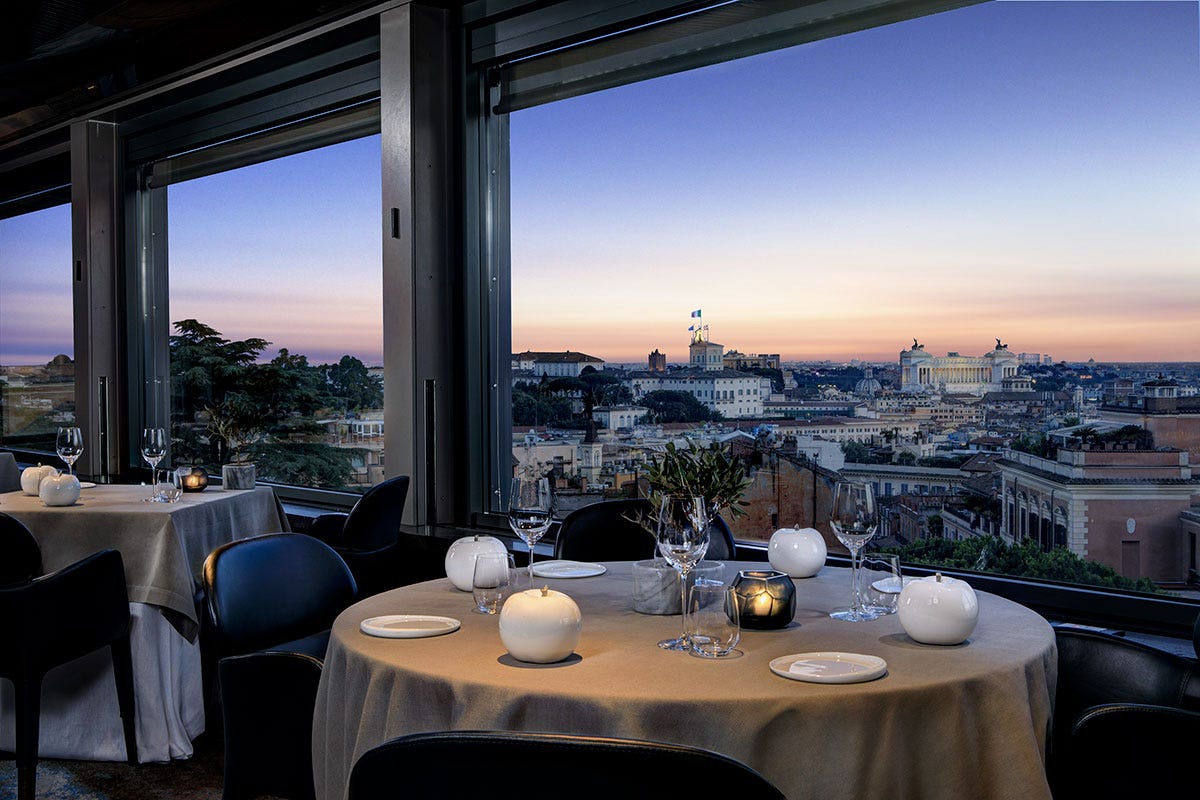 La terrazza dell'hotel Roma, settembre di lusso all'hotel Eden: calendario ricco e gourmet