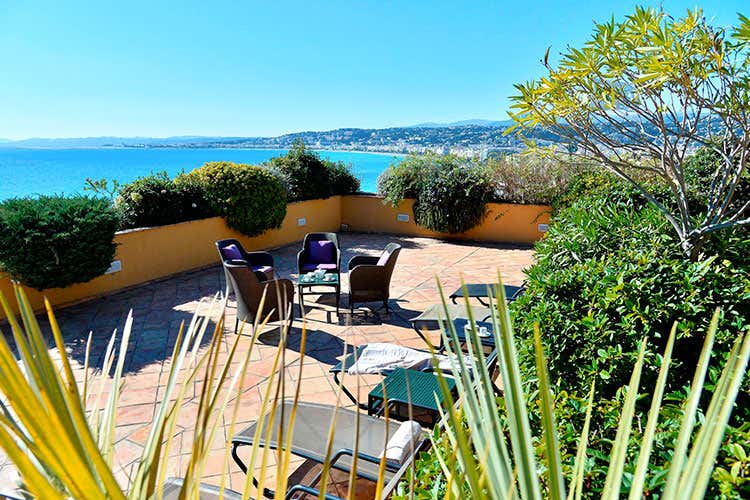 (Hotel La Pérouse a Nizza Un incontro in cucina tra Italia e Francia) (Hotel La Pérouse a Nizza Un incontro in cucina tra Italia e Francia)