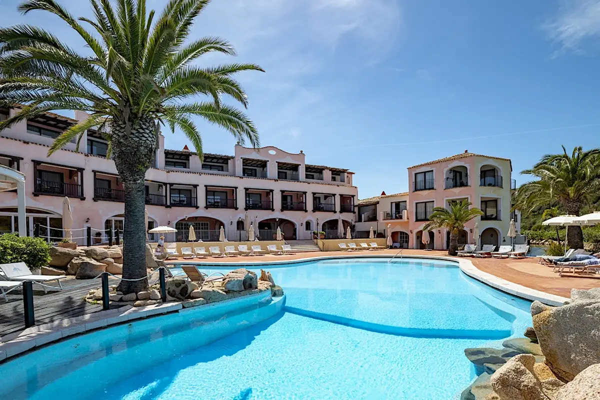 Le Palme Hotel &amp; Resort a Porto Cervo&nbsp; Porto Cervo, Sixth Street acquisisce Le Palme Hotel