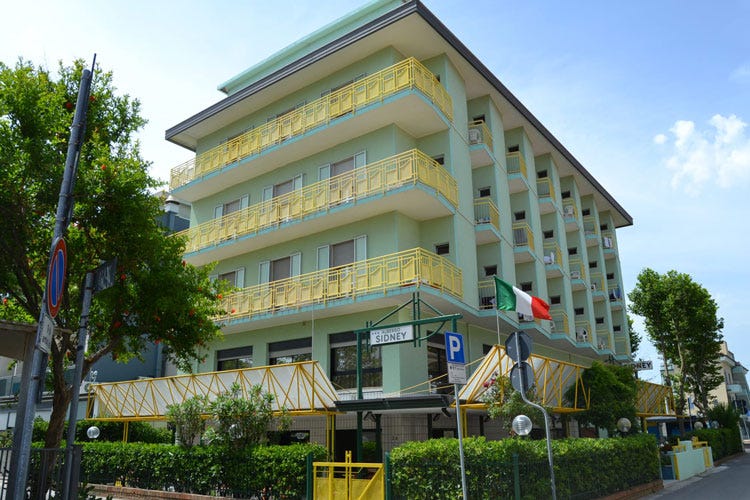 L'hotel Sidney di Igea Marina  -Camere d'albergo a 9 euro In Romagna il turismo è low cost
