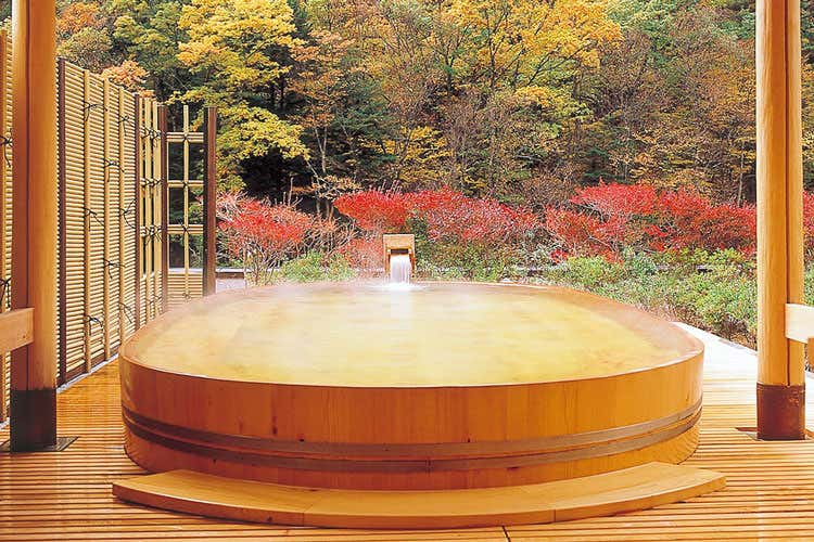 (Hotel unici e dove trovarli A Dubai il pi&ugrave; alto, a Zurigo il pi&ugrave; caro)