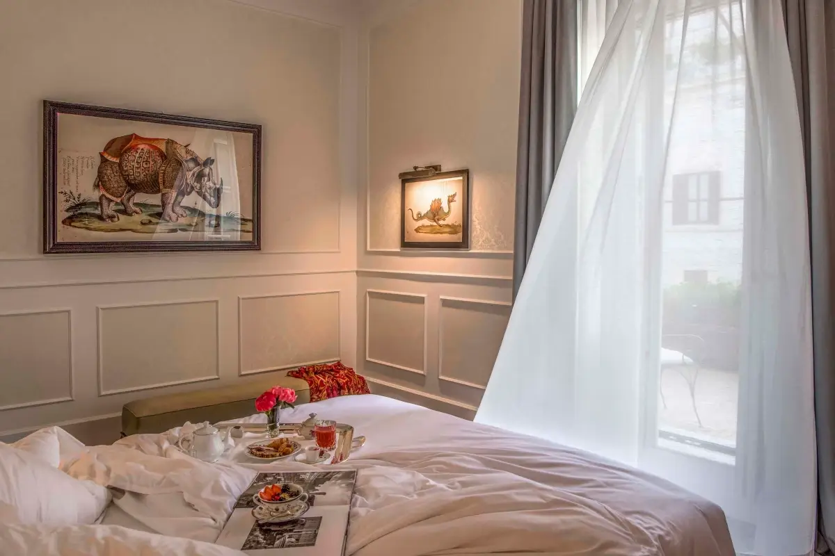 Hotel Vilòn: la colazione in camera Il Web premia l’Hotel Vilòn: è fra i più cliccati e apprezzati