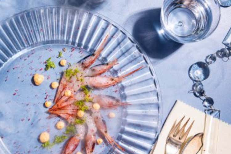 Crudo di gobbetti al pepe rosa e lime all'Hotel Rome Cavalieri  Al Rome Cavalieri Natale e Capodanno tra sostenibilità e tradizione