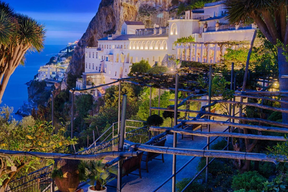 Anantara Convento di Amalfi Grand Hotel c'è la collaborazione con Gino Sorbillo - DA FINIRE
