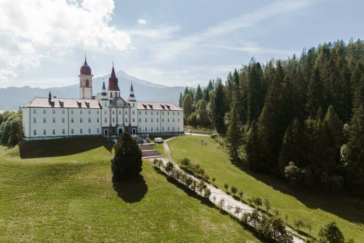 Sonnalp, un hotel gourmet a conduzione familiare al cospetto del Latemar Sonnalp, un hotel gourmet a conduzione familiare al cospetto del Latemar