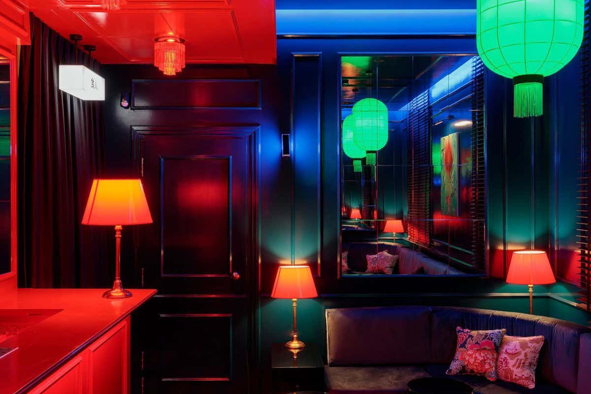 Listening bar: dal Giappone con furore, tra musica e cocktail di qualità Listening bar: dal Giappone con furore, tra musica e cocktail di qualità