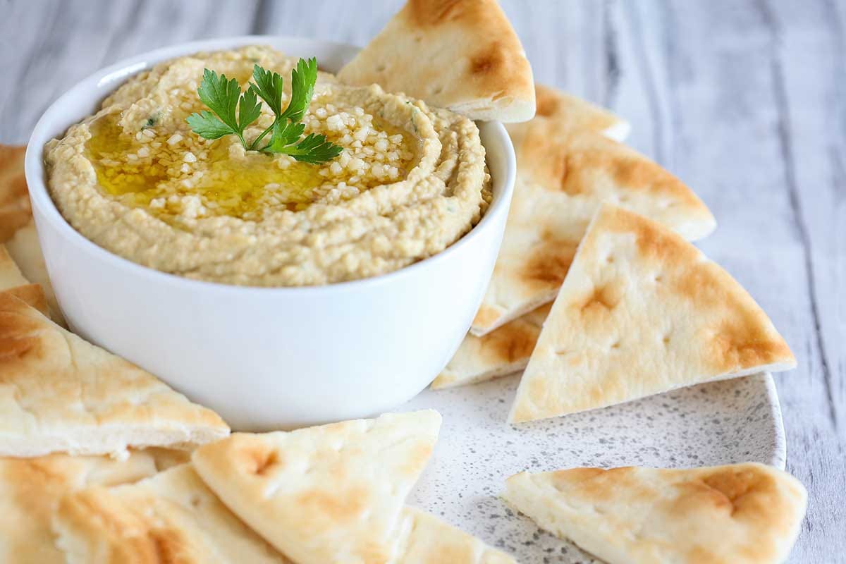 Hummus Hummus: piatto della condivisione, ricco di proprietà benefiche
