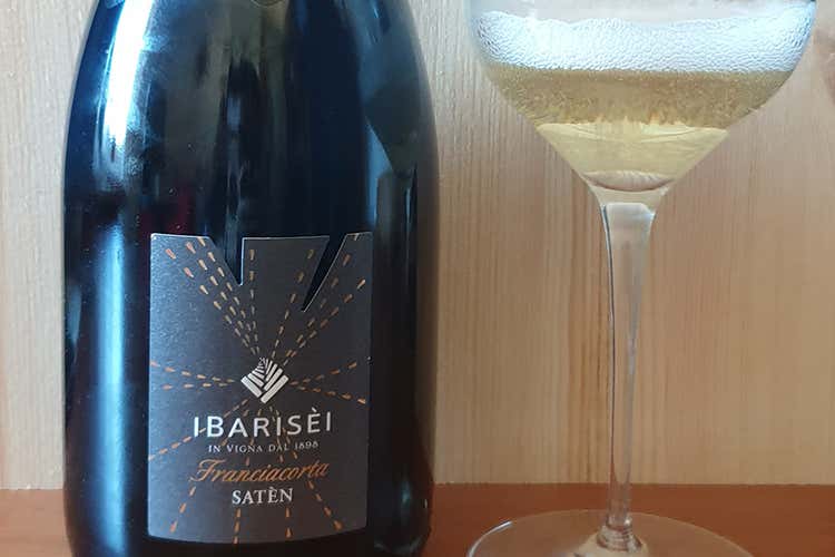 Ripartiamo dal vino Franciacorta Satèn I Barisèi Ripartiamo dal vino Franciacorta Satèn I Barisèi
