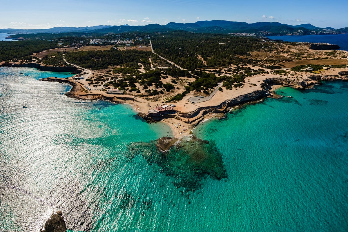 Ibiza Le Baleari non solo in estate: cosa fare tra sport, benessere e buona cucina