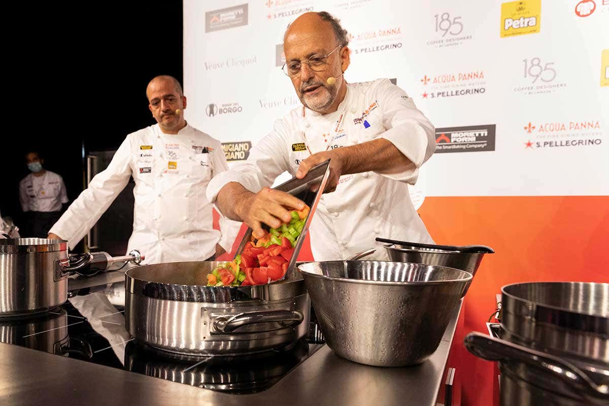 Creazioni stellate sul palco di Identità Golose Identità Golose 2021, &quote;ripresa&quote; parola chiave tra i professionisti della ristorazione