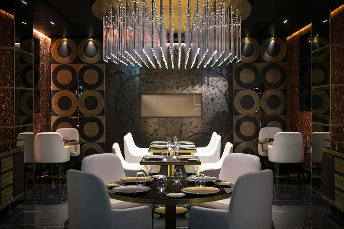 La sala del ristorante Idylio by Apreda Riapre Idylio by Apreda: più coperti, privé e tre menu degustazione