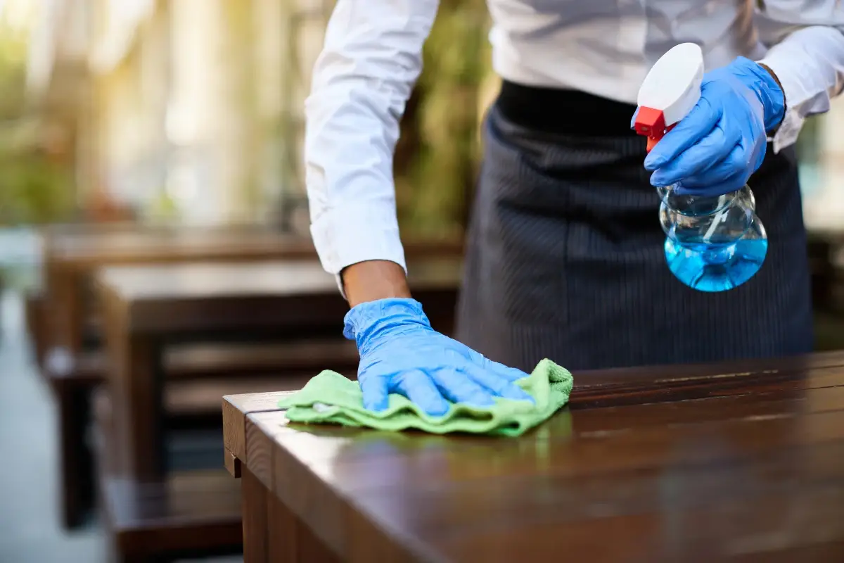 Bar e ristoranti, se il Covid ritornasse? Servir&agrave; cambiare aria