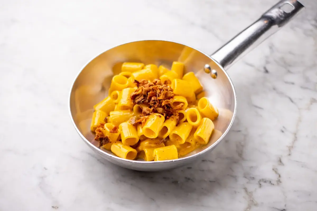 Osteria, mercato e liquori: a Milano apre Il Marchese