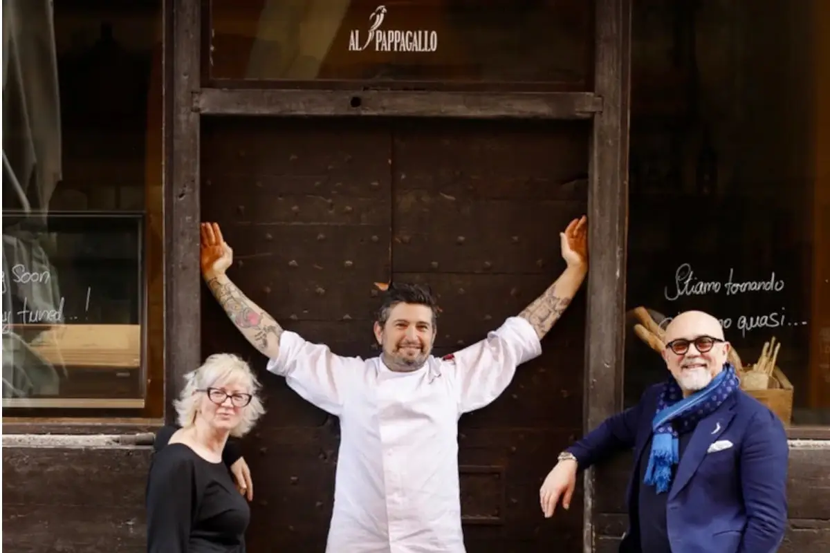 Elisabetta Valenti, Corrado Parisi e Michele Pettinicchio Giri di vite a Bologna con il Consorzio Vini Alto Adige