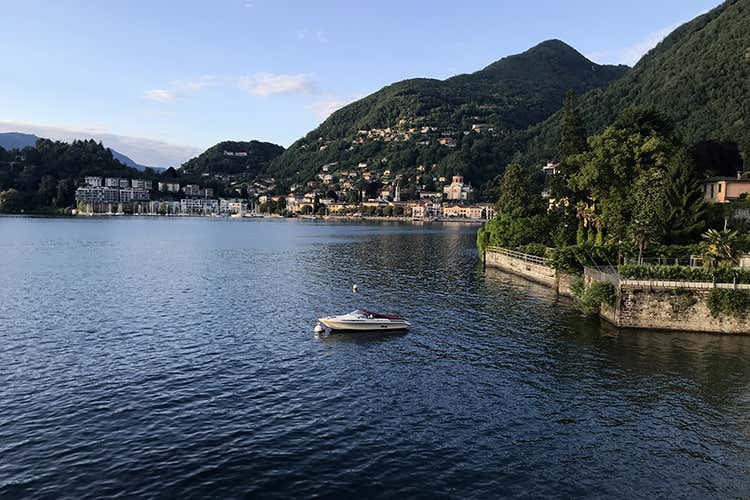 Camera con vista (Il Porticciolo, la stella sul lago che non potremo più scordare)