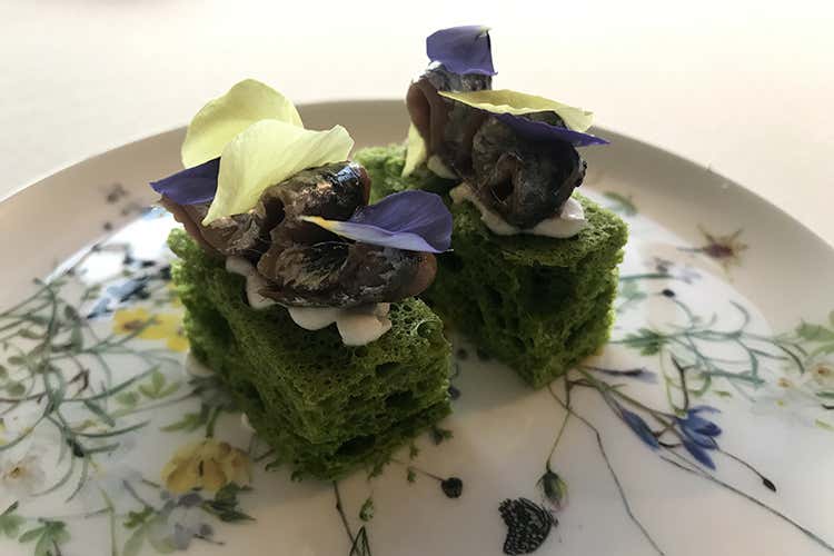 Biscotto alle erbe e acciughe del Cantabrico (Il Porticciolo, la stella sul lago che non potremo più scordare)