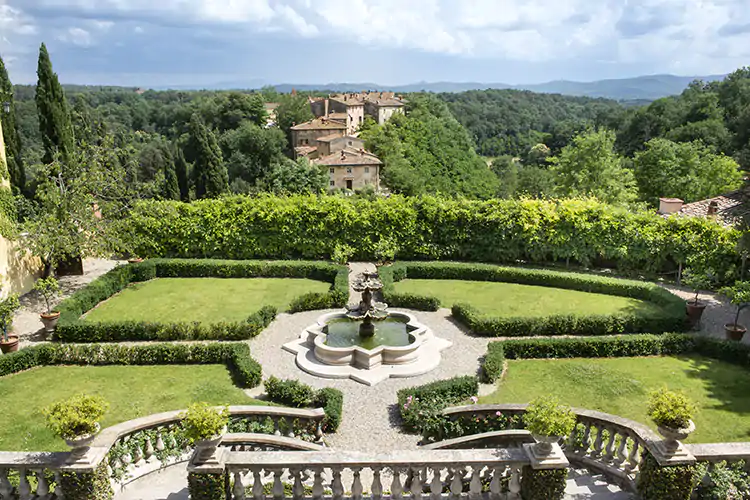 Il Borro Foto: Francesca Pagliai In viaggio rispettando la Terra? 16 indirizzi in Italia e nel mondo