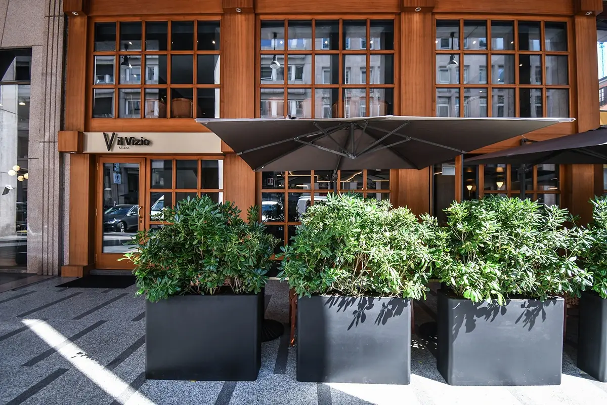 Il Vizio Milano. Foto: Benedetta Bassanelli Il Vizio a Milano? Non dover scegliere tra sushi e piatti italiani!