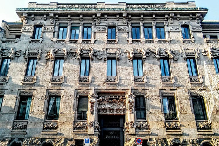 La sede di Confcommercio Milano (La memoria delle professioni nel club delle imprese storiche)