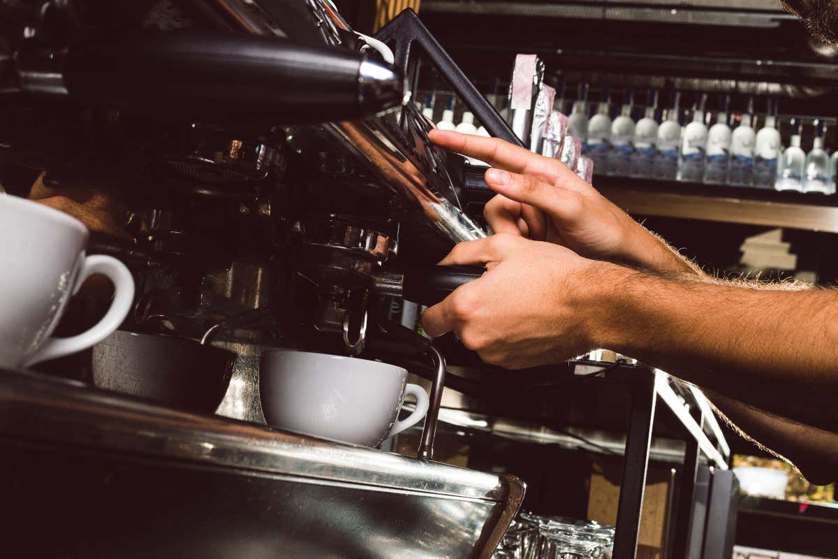 Comodato d’uso nel bar: quando la macchina del caffè diventa una gabbia commerciale