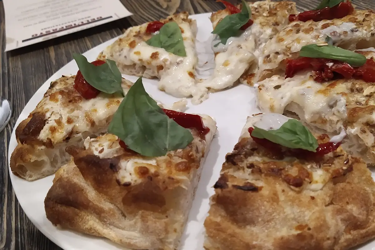 Una degustazione all'insegna della leggerezza e della qualit&agrave; A Brescia un Inedito scontro tra pizzaioli