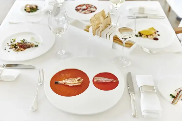 Infinito Design, accessori da tavola eleganti e pratici per il settore nautico