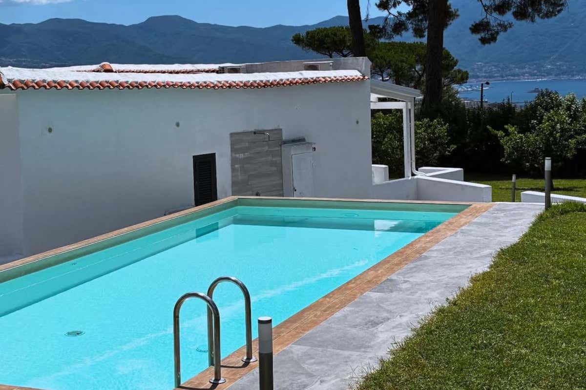 Vigna delle Rose: l'albergo diffuso tra vigne e storia nel Parco Nazionale del Vesuvio Vigna delle Rose: l'albergo diffuso tra vigne e storia nel Parco Nazionale del Vesuvio