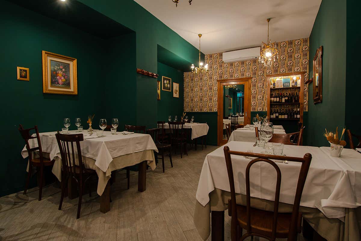 L'interno caldo e accogliente di Mamma Orsa A Roma la cucina di vera ricerca di Mamma Orsa L'interno caldo e accogliente di Mamma Orsa A Roma la cucina di vera ricerca di Mamma Orsa