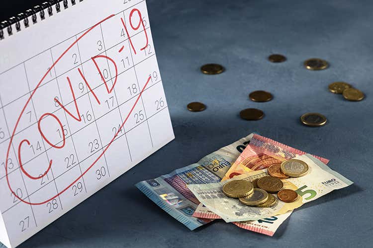 Aiuti finanziari, ma anche strategici - Intesa sostiene il turismoAiuti a tre associazioni Aiuti finanziari, ma anche strategici - Intesa sostiene il turismoAiuti a tre associazioni