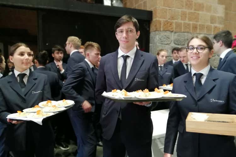 Aspiranti direttori di sala (Tornano i corsi di Intrecci Academy per imparare i segreti della sala)