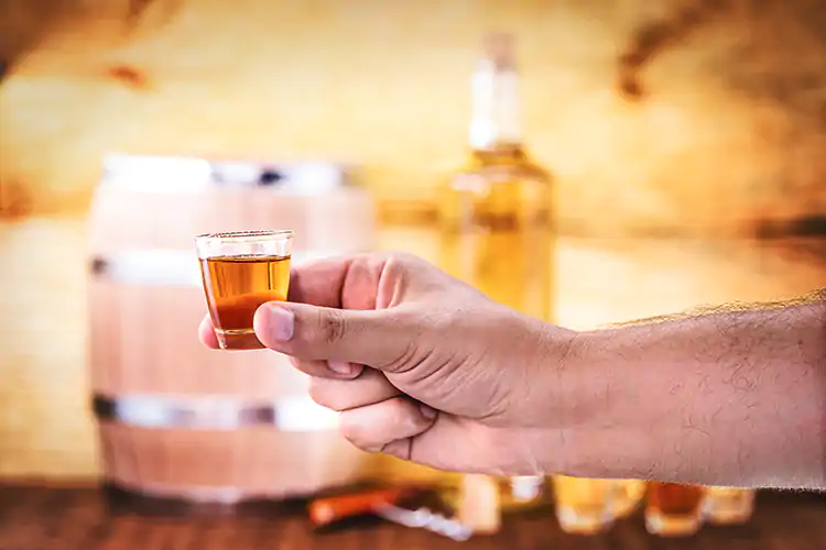 La Comunit&agrave; Europea si allinea all'Italia sulle procedure di invecchiamento dell'acquavite Grappa, su invecchiamento regole europee in linea con quelle italiane