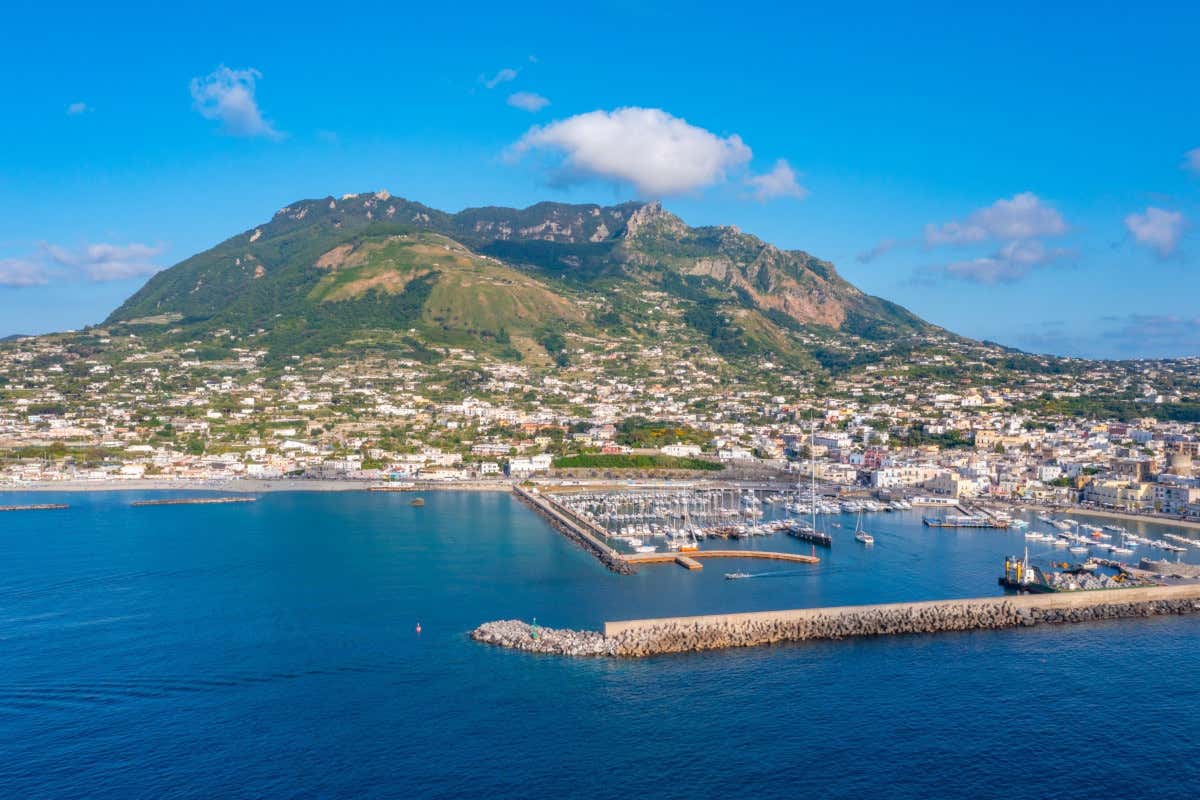 Ospitalità e territorio: la strategia italiana di Rocco Forte Hotels passa anche da Ischia