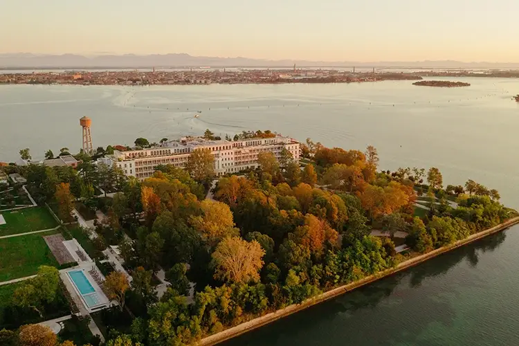 JW Marriott Isola delle Rose &egrave; pensato per le vacanze di famiglia a Venezia Isola privata senza andare lontano? Ecco i Daily Retreats a Venezia