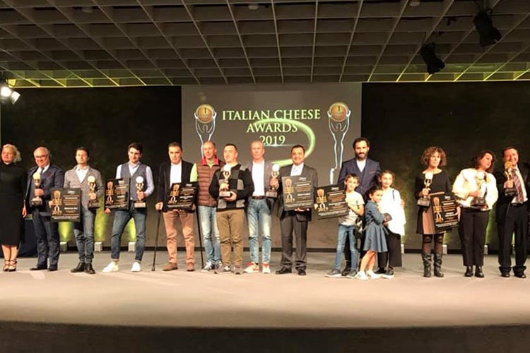 I vincitori (Italian Cheese Awards Nominati a Verona i 10 migliori)
