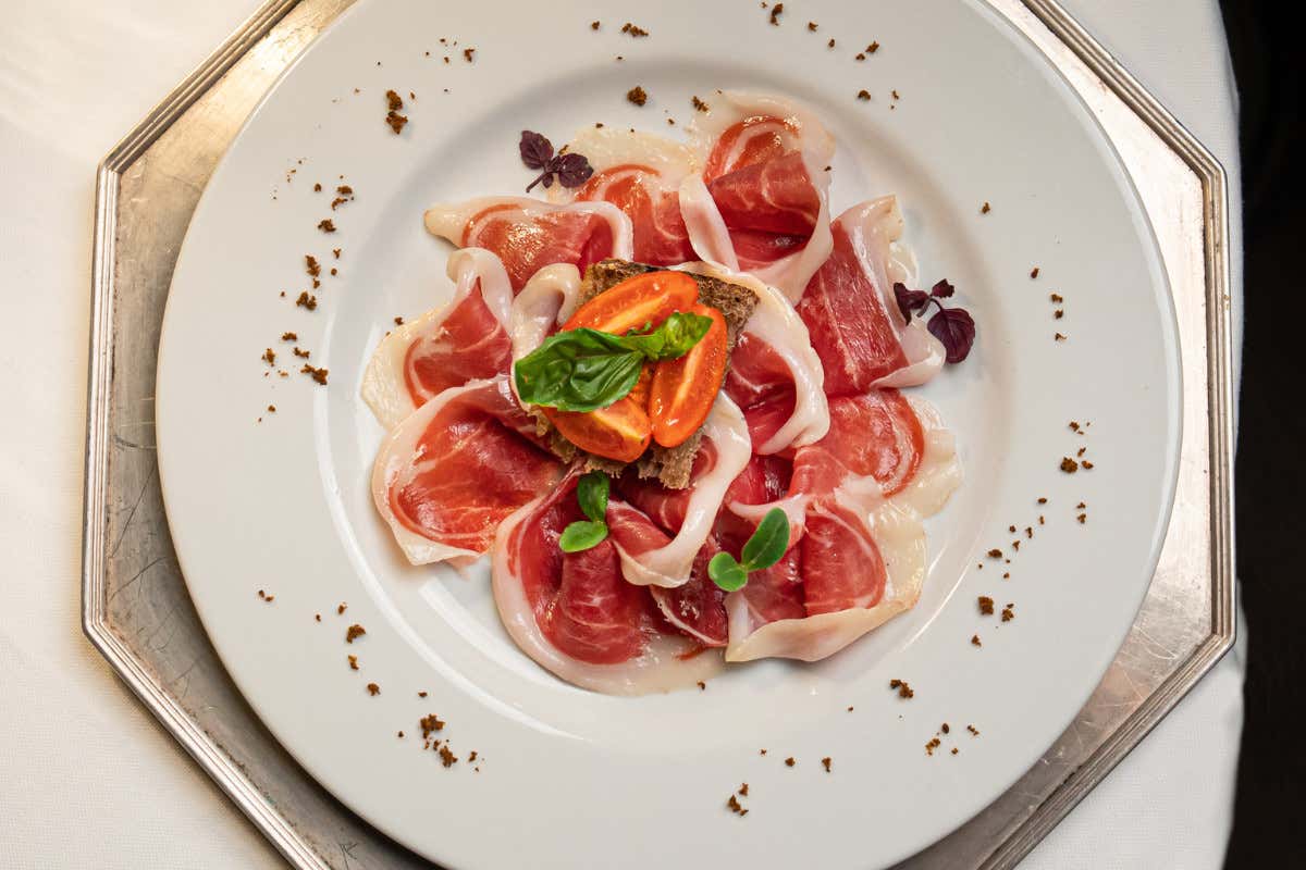 Jackie O': icona delle notti romane tra cucina d'autore e glamour