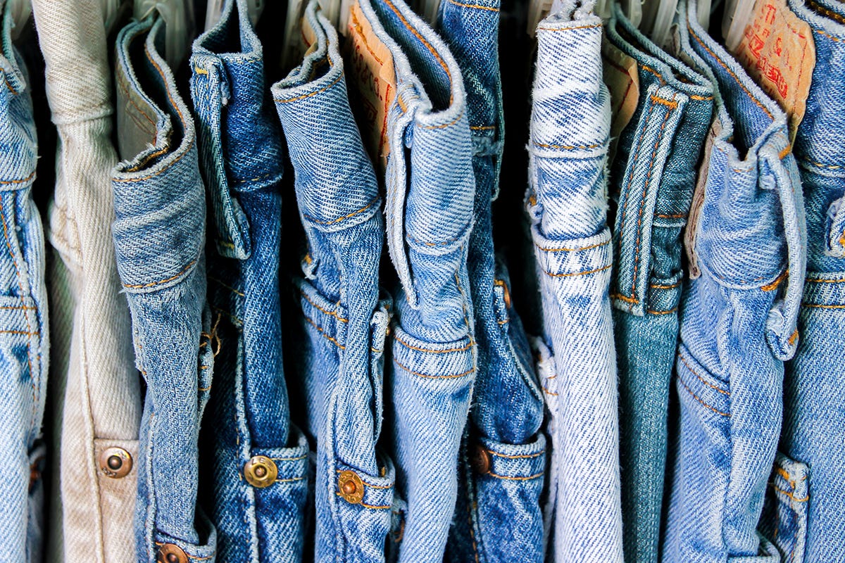 A Genova nasce la via del jeans A Genova la via del jeans, alla scoperta del tessuto più famoso al mondo