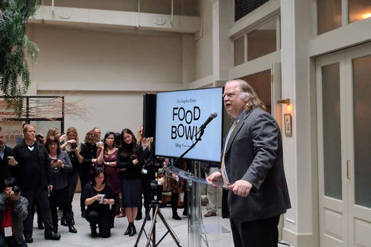 Jonathan Gold (In memoria di Jonathan Gold Amante dell’Italia e del nostro cibo) Jonathan Gold (In memoria di Jonathan Gold Amante dell’Italia e del nostro cibo)