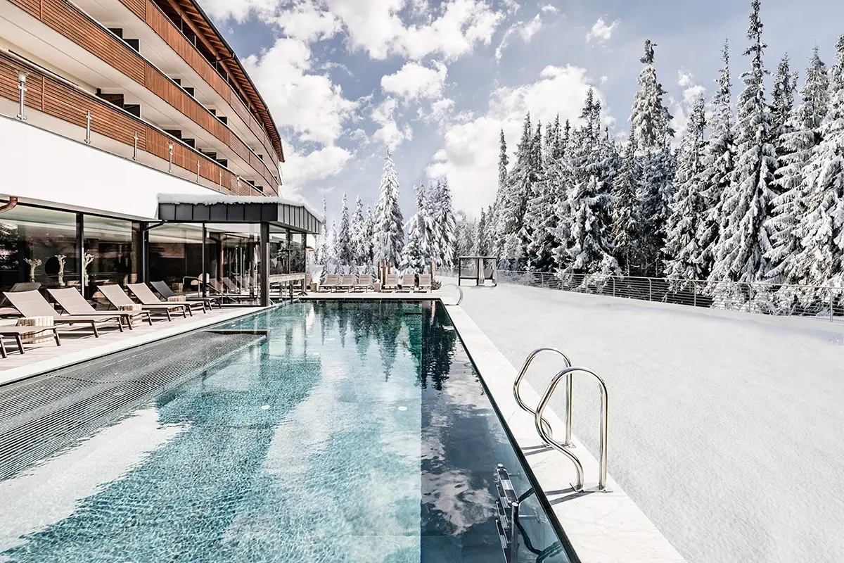 Josef Mountain Resort&nbsp; di Avelengo, retreat tra i pi&ugrave; esclusivi dell&rsquo;arco alpino&nbsp; Inverno allo Josef Mountain Resort dove chi pensa solo allo sci vive solo a met&agrave;!