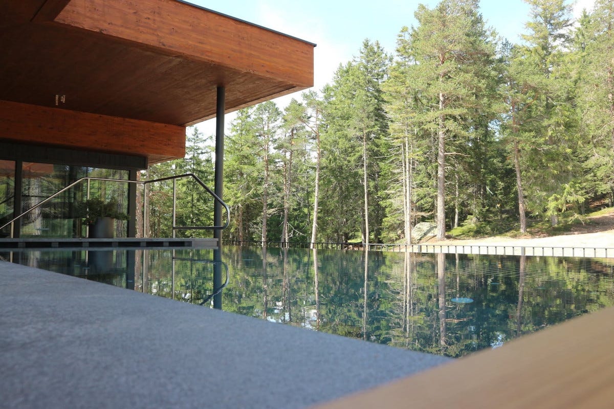 Forest Sauna dello Josef Mountain Resort  Foliage da “prospettive” uniche in Alto Adige e Austria
