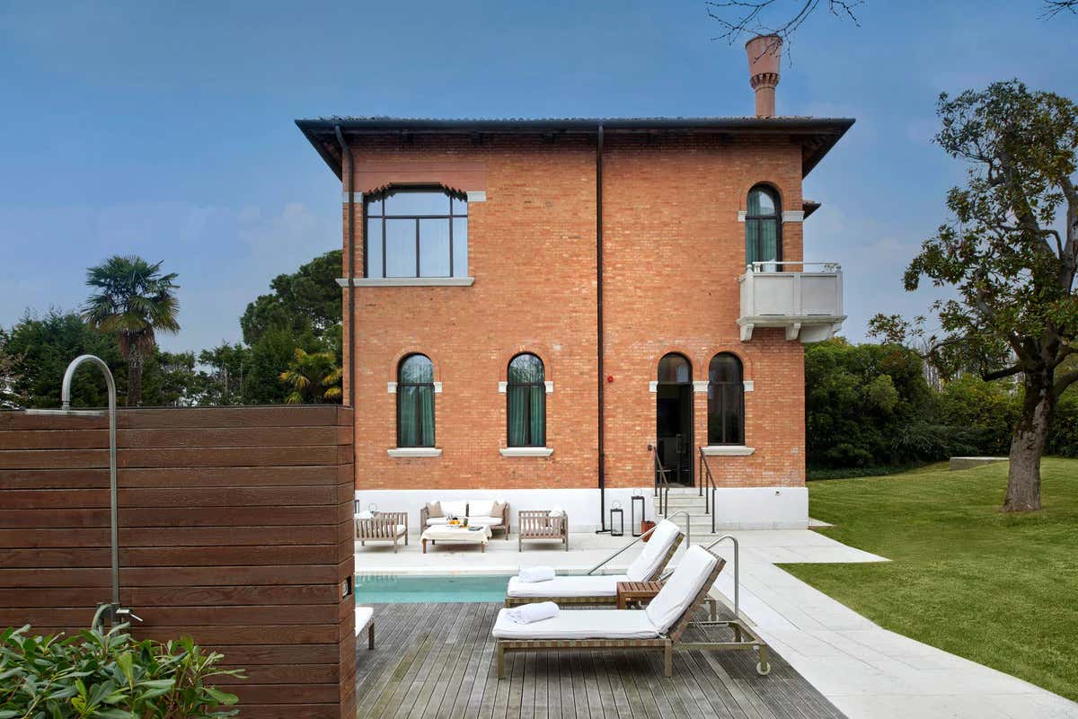 Il JW Marriott Venice Resort & Spa accoglie gli ospiti nel lusso dell'Isola delle Rose