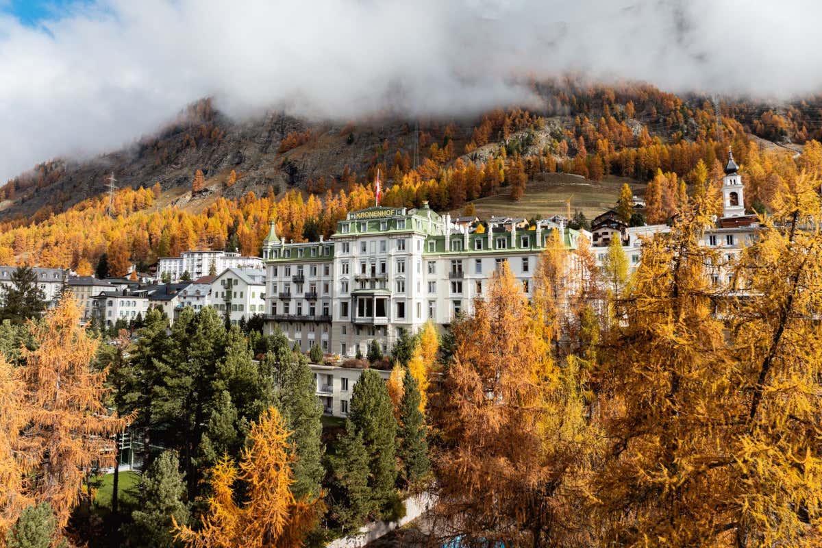 Vivere la magia dell’autunno in Engadina in un hotel della Belle Époque Vivere la magia dell’autunno in Engadina in un hotel della Belle Époque